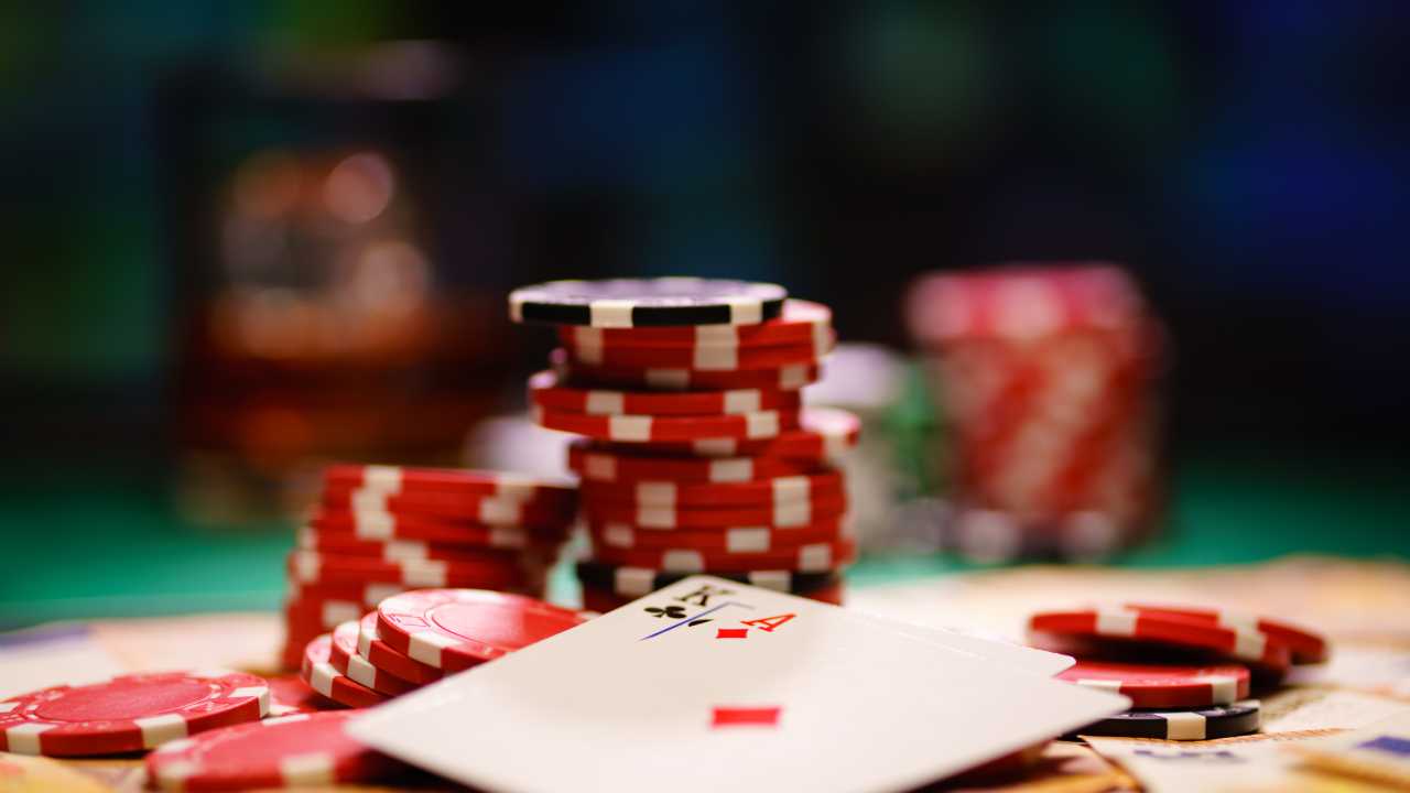 Advantages and Features of Playing Free Online Blackjack Instantly